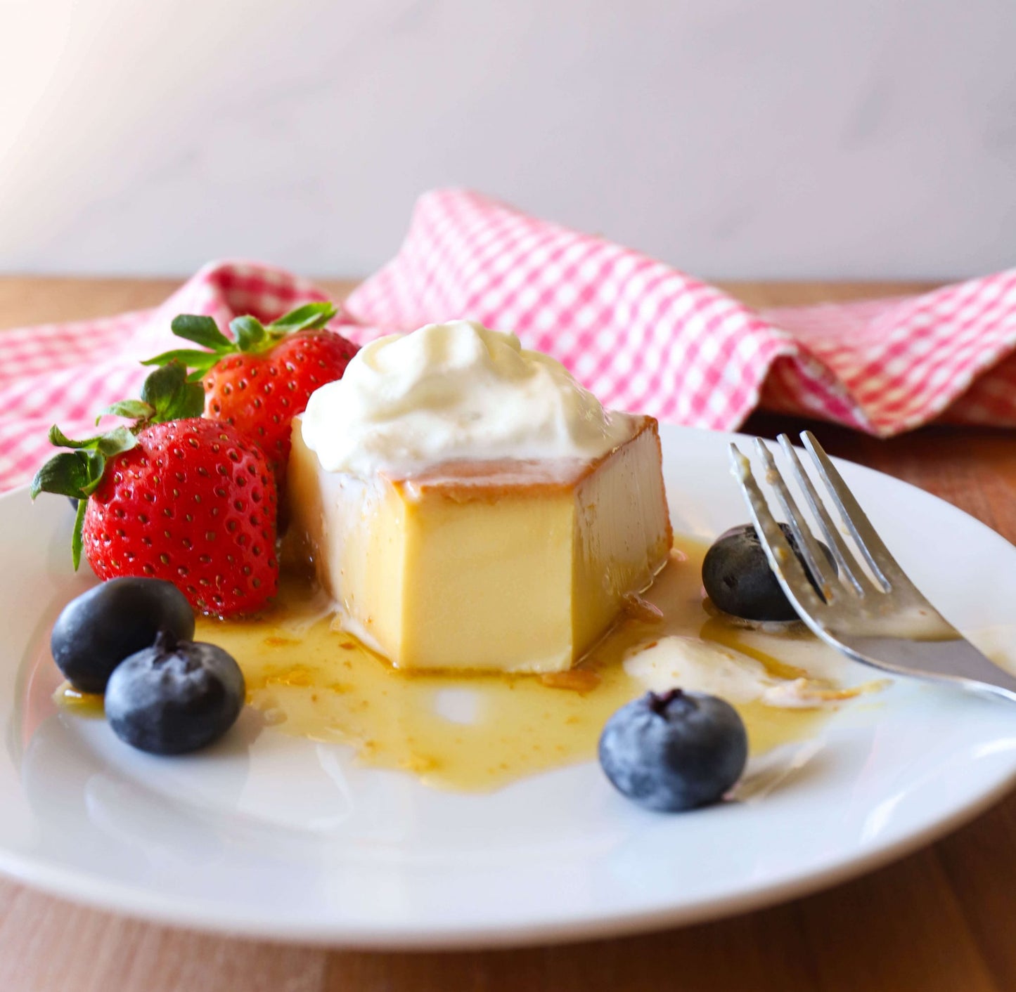 Flan - French Crème Caramel (Strawberry & Blueberry)-1 Serving