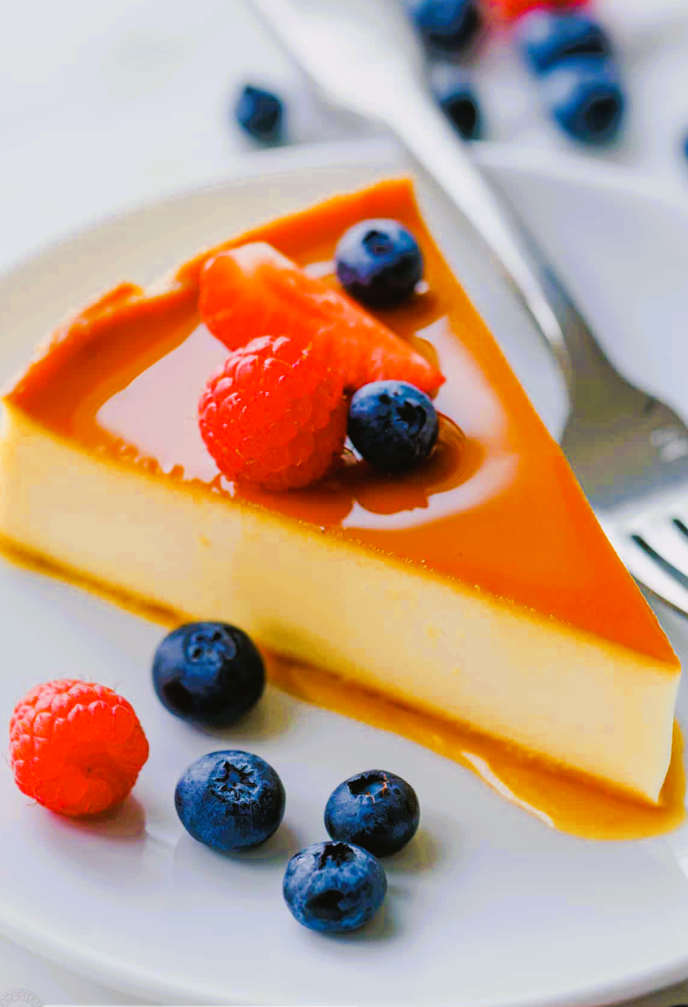 Flan - French Crème Caramel (Raspberry & Blueberry)-1 Serving